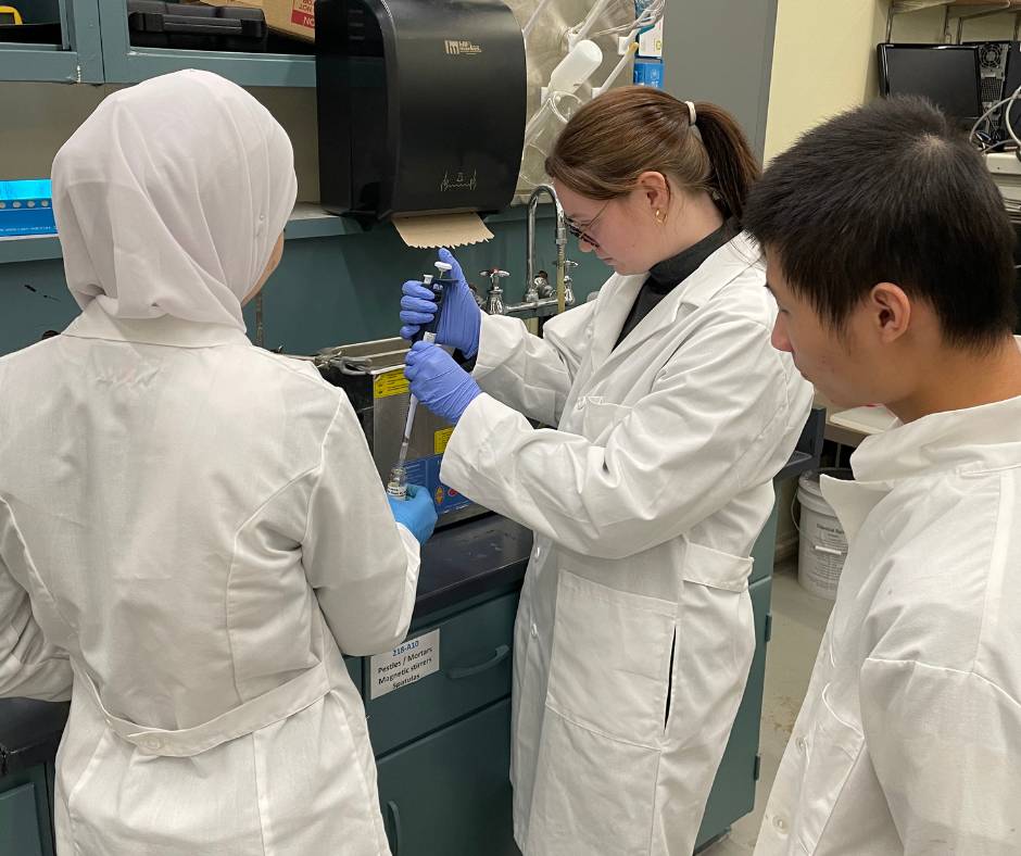 Image of Chemistry Students at Clarkson University